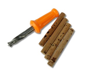 Warmuz Baits Wiertło do przynęt + 4 korki