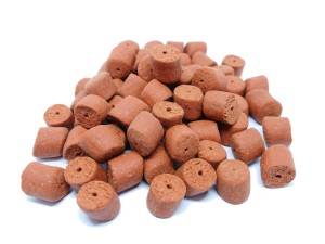 BestFeed Pellet na wagę - Podrybiona Truskawka 12mm/1kg  
